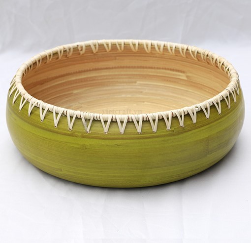 Fruit bowl made of spun bamboo with rattan